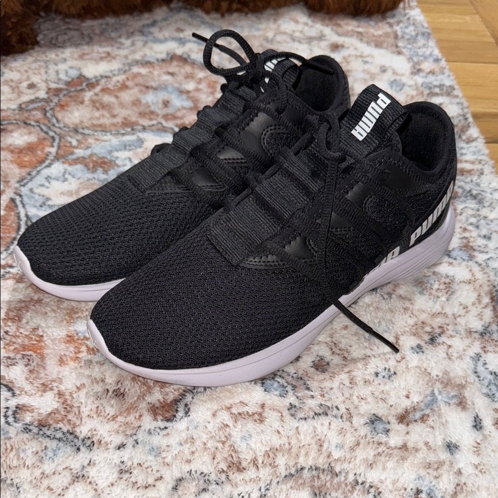 Puma Black and White Mesh Running Shoes